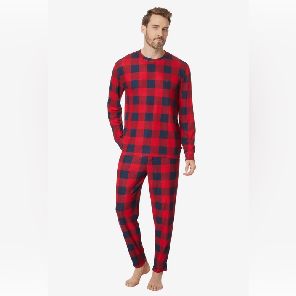 NWT Nautica men’s 2-pc pajama set. Size XL